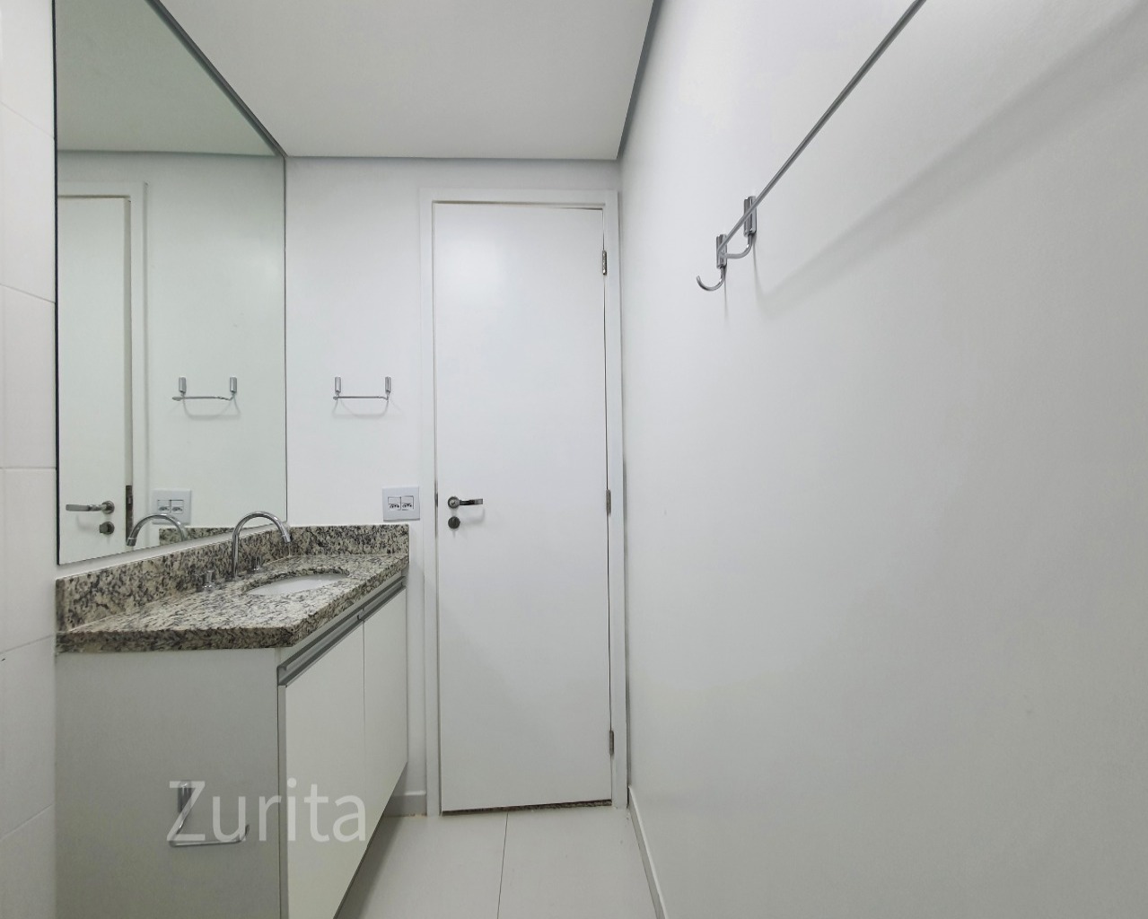 Apartamento para alugar com 1 quarto, 40m² - Foto 9