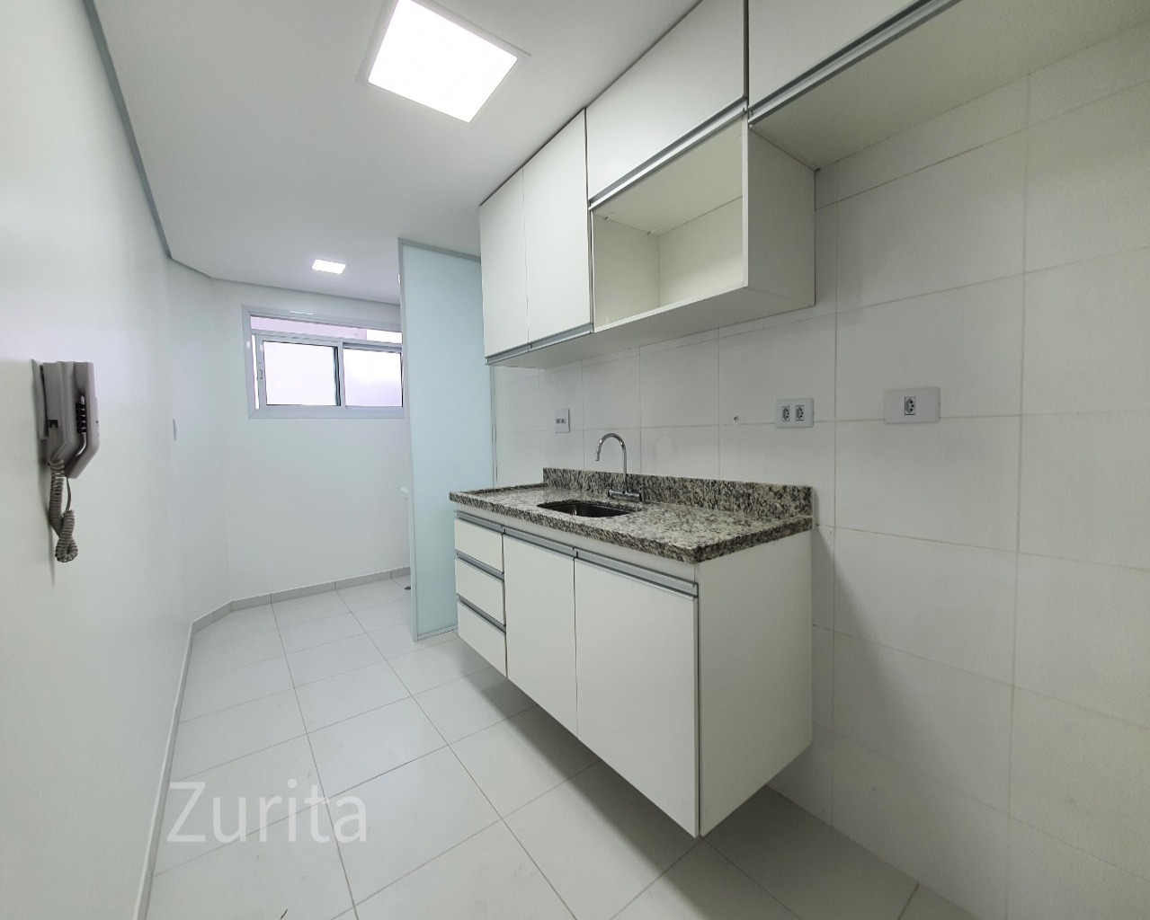 Apartamento para alugar com 1 quarto, 40m² - Foto 10