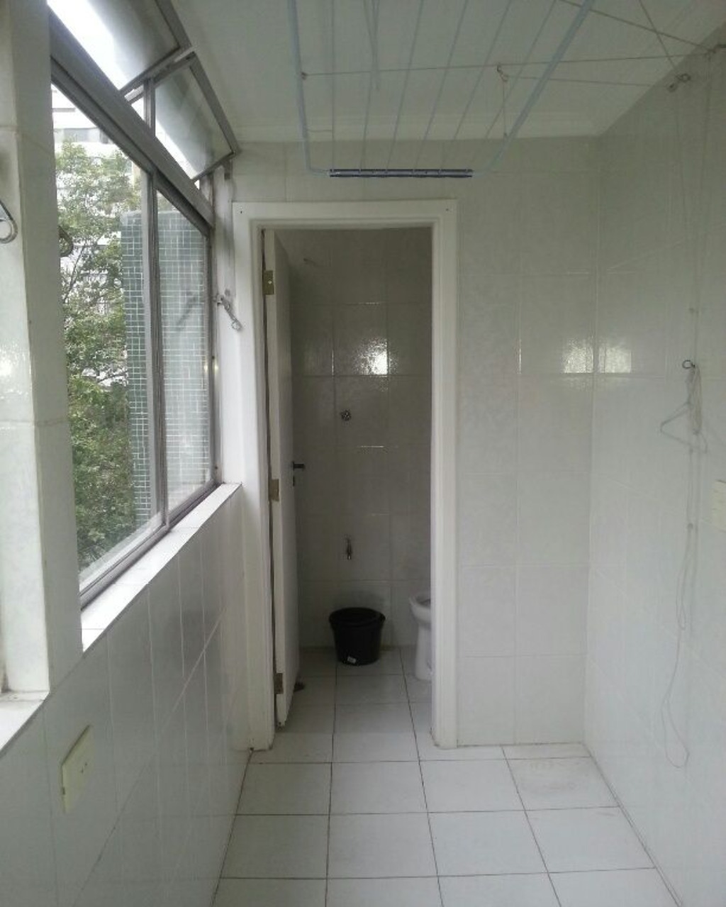 Apartamento para alugar com 2 quartos, 106m² - Foto 5