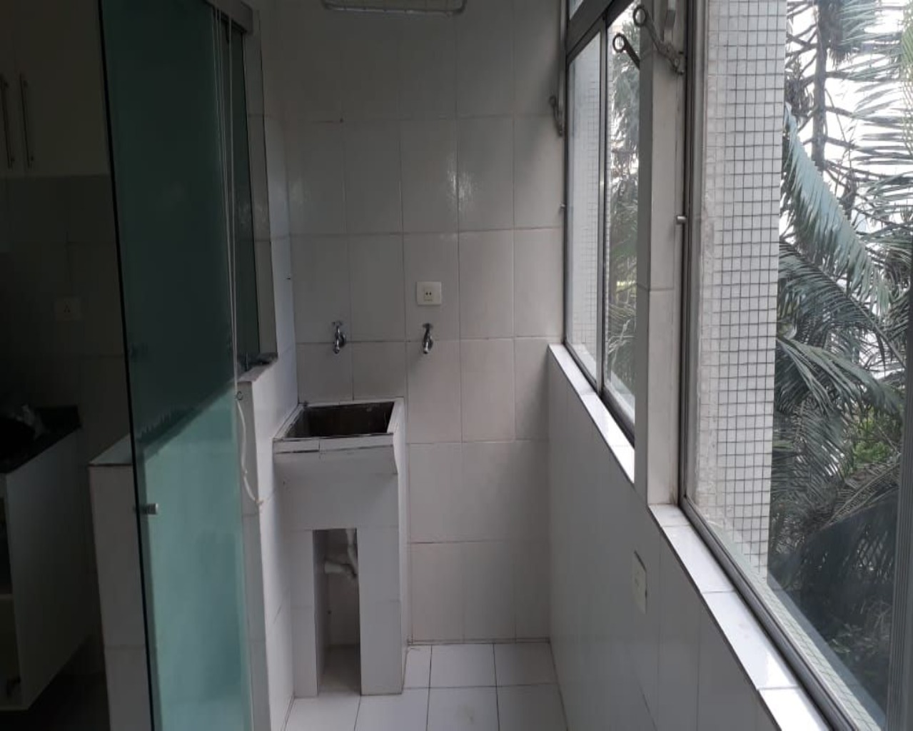 Apartamento para alugar com 2 quartos, 106m² - Foto 10