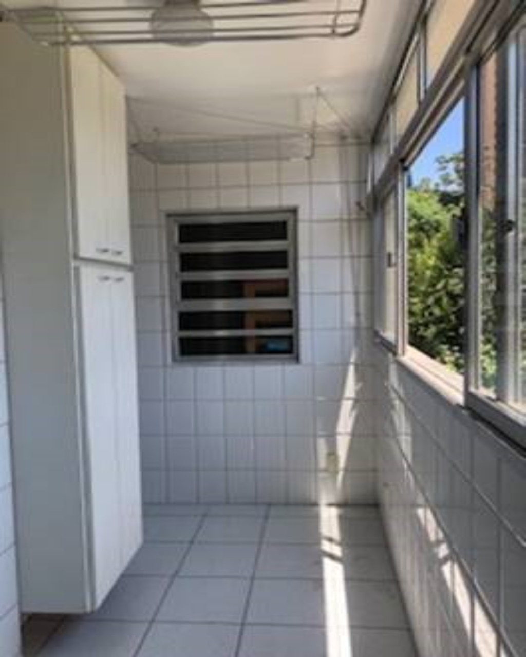 Apartamento para alugar com 3 quartos, 156m² - Foto 10