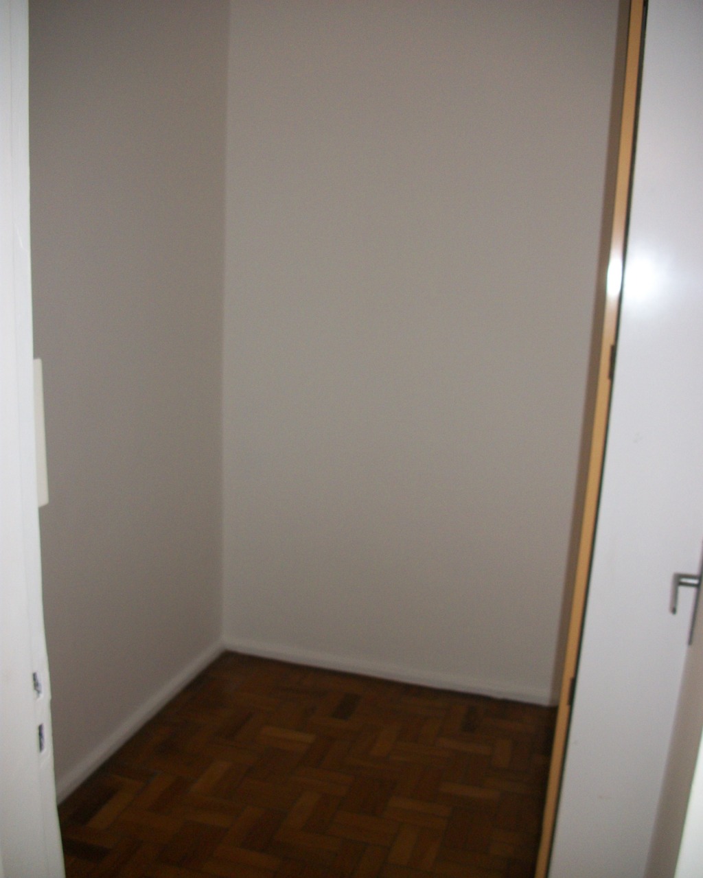 Apartamento para alugar com 4 quartos, 140m² - Foto 9