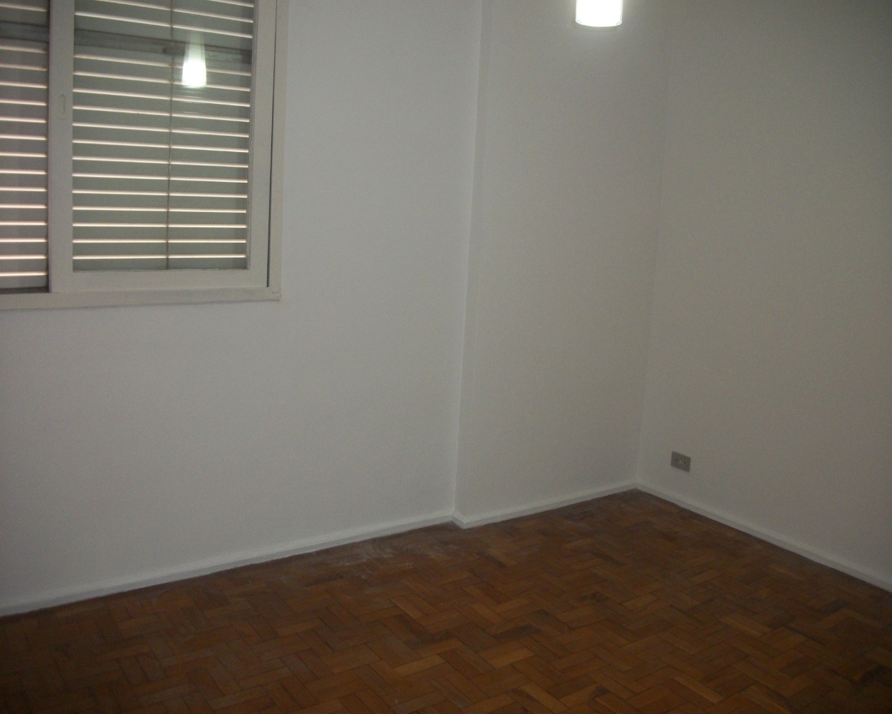 Apartamento para alugar com 4 quartos, 140m² - Foto 12