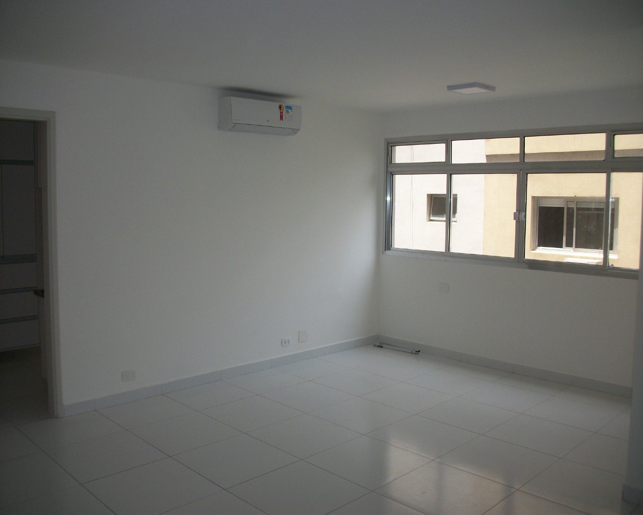 Apartamento para alugar com 2 quartos, 90m² - Foto 24