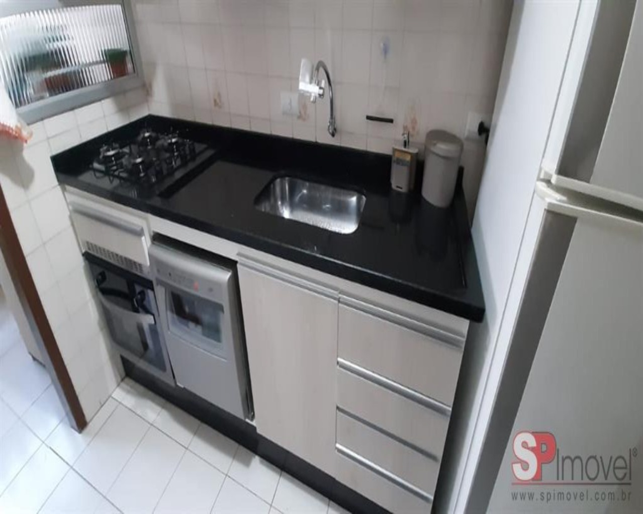 Apartamento à venda com 2 quartos, 64m² - Foto 6