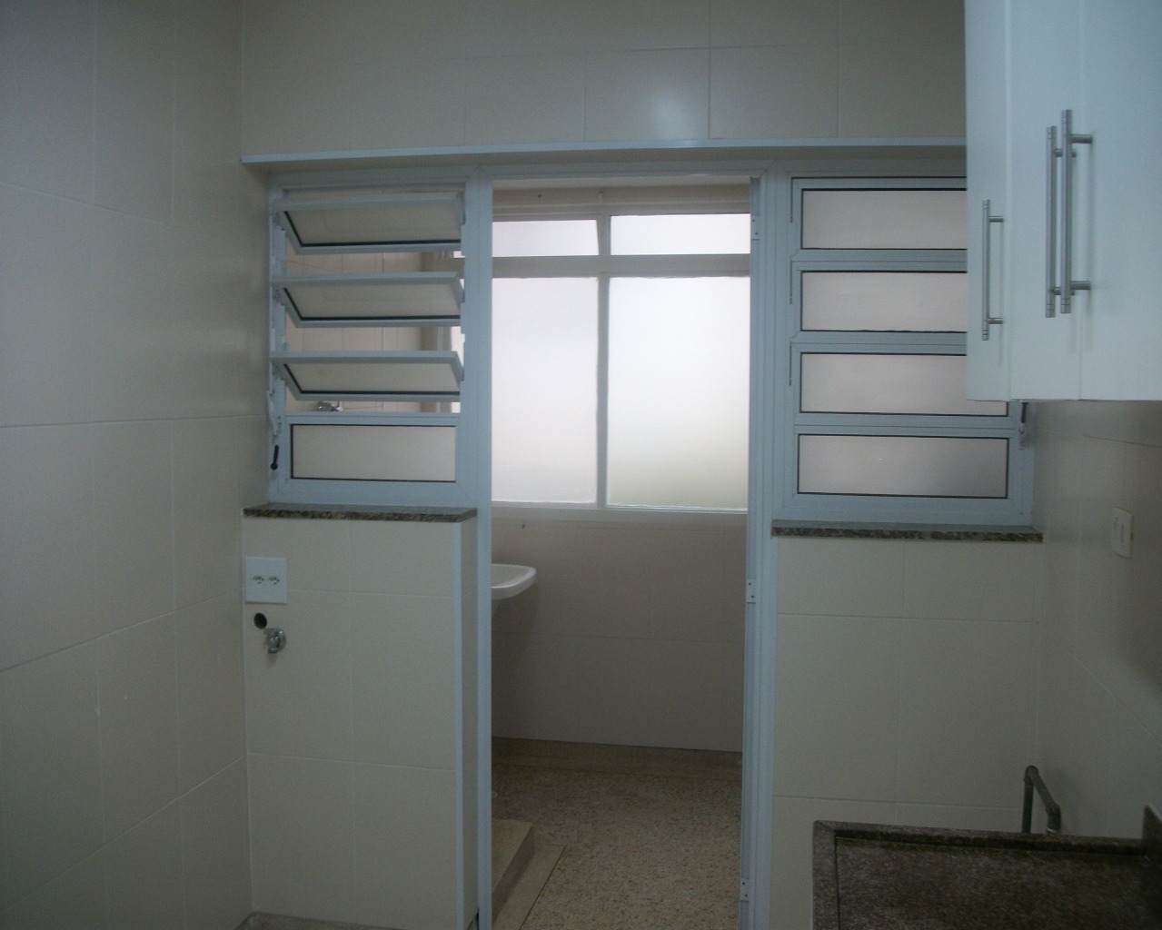 Apartamento para alugar com 3 quartos, 107m² - Foto 10