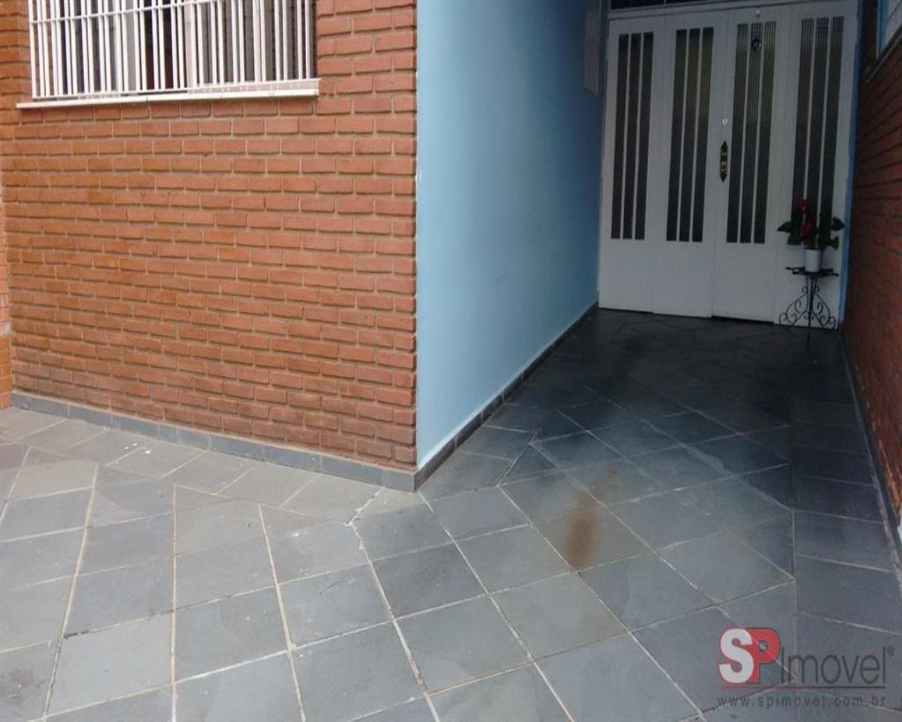 Sobrado à venda e aluguel com 3 quartos, 220m² - Foto 4