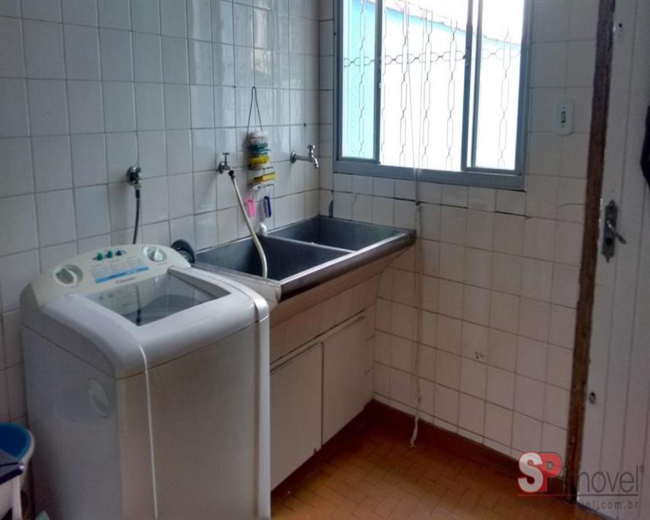 Sobrado à venda e aluguel com 3 quartos, 220m² - Foto 9