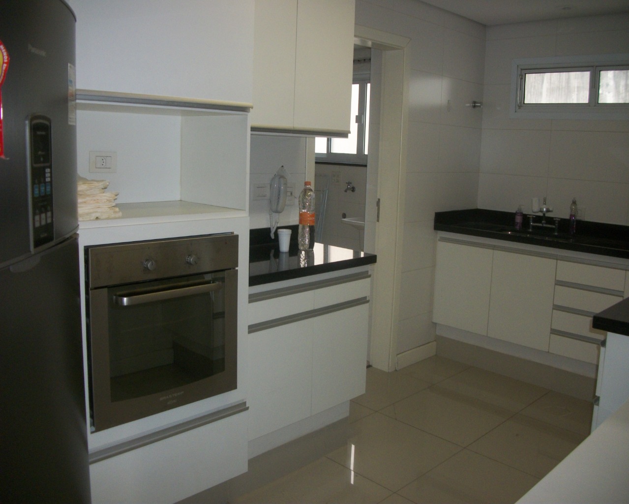 Apartamento para alugar com 3 quartos, 130m² - Foto 6