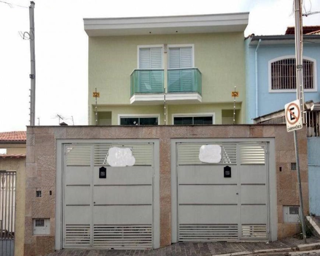 Sobrado à venda com 3 quartos, 130m² - Foto 1