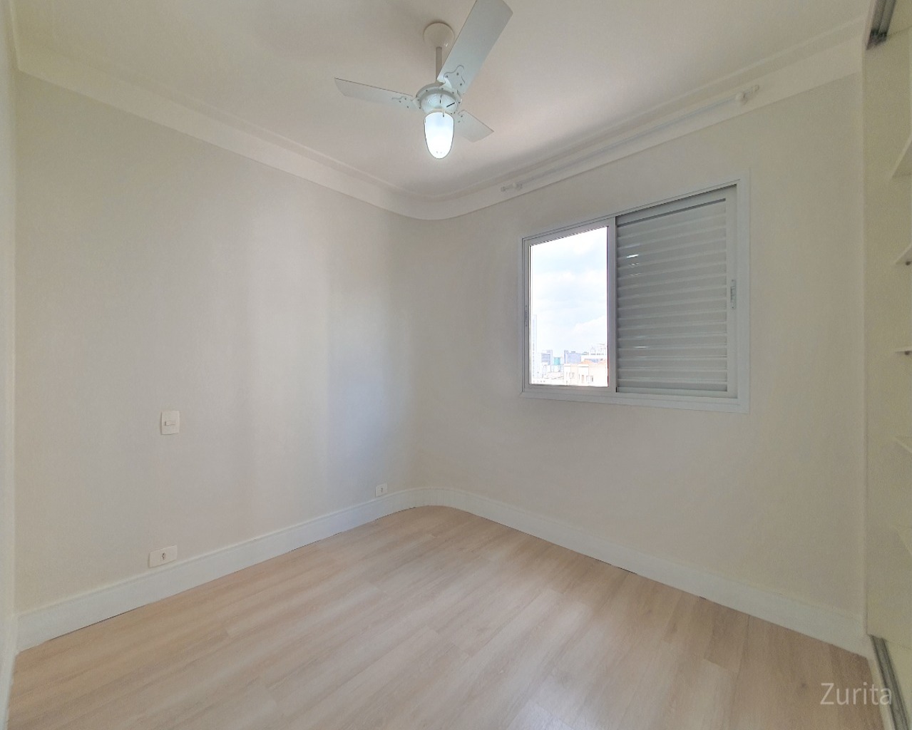 Apartamento para alugar com 1 quarto, 40m² - Foto 11