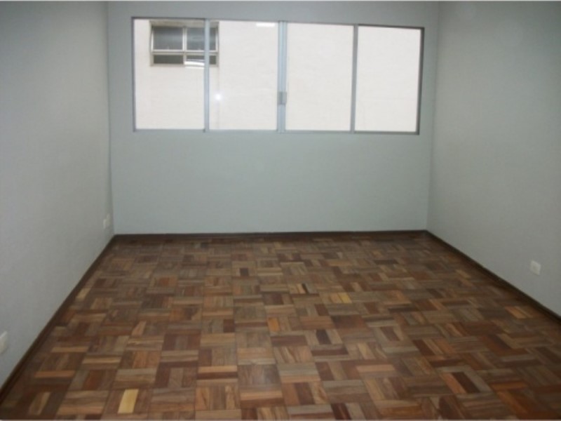 Apartamento à venda com 2 quartos, 70m² - Foto 5