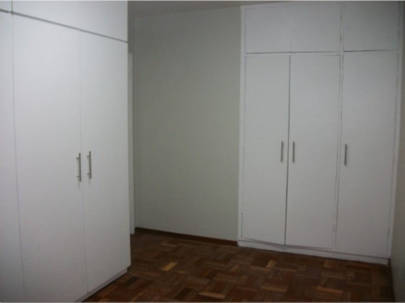 Apartamento à venda com 2 quartos, 70m² - Foto 10