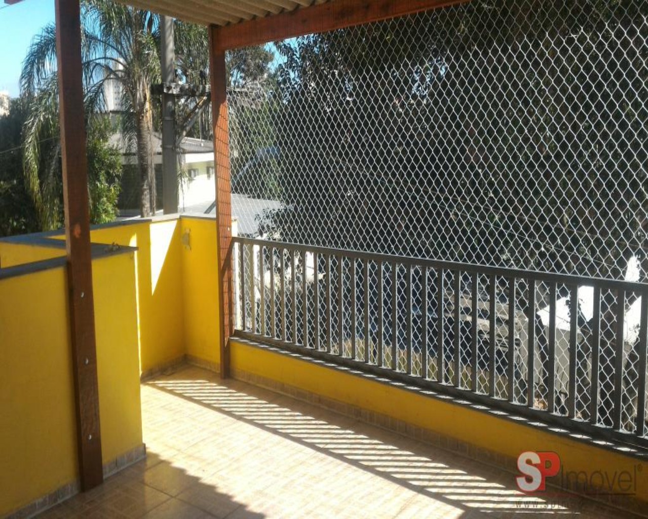 Sobrado à venda com 3 quartos, 230m² - Foto 1