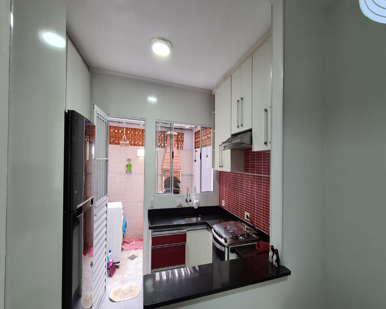 Sobrado à venda com 2 quartos, 110m² - Foto 5