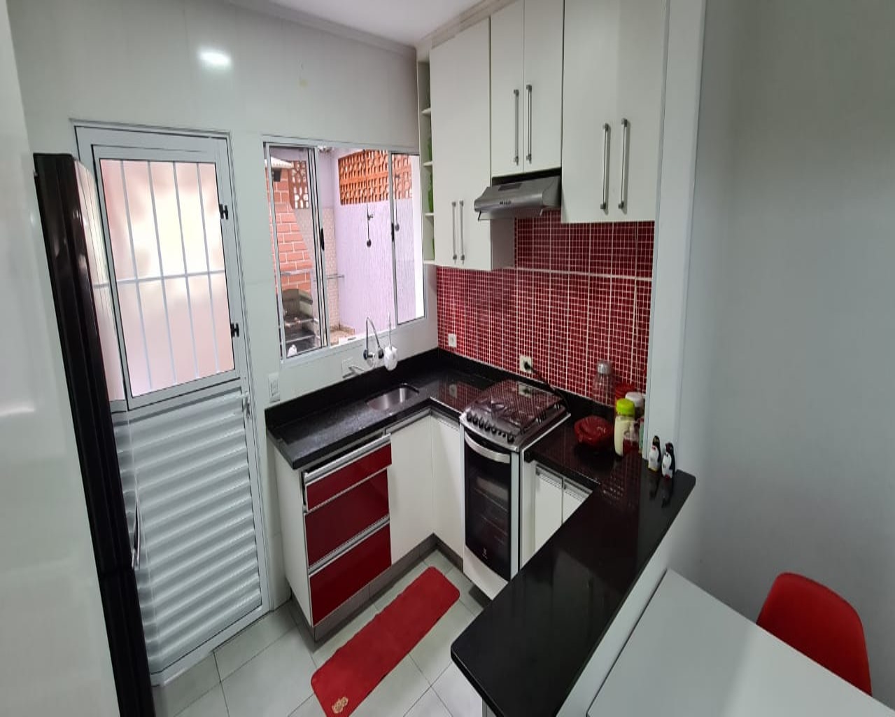 Sobrado à venda com 2 quartos, 110m² - Foto 26