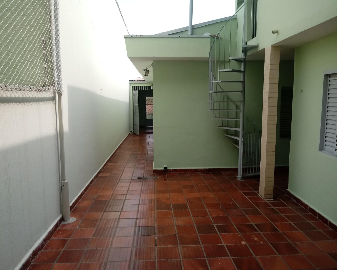 Sobrado à venda com 3 quartos, 200m² - Foto 7