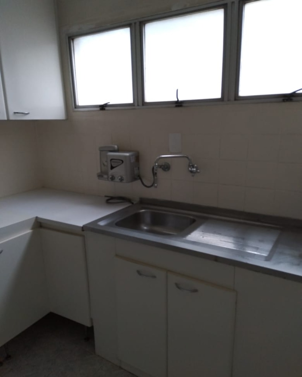 Apartamento à venda com 2 quartos, 85m² - Foto 15