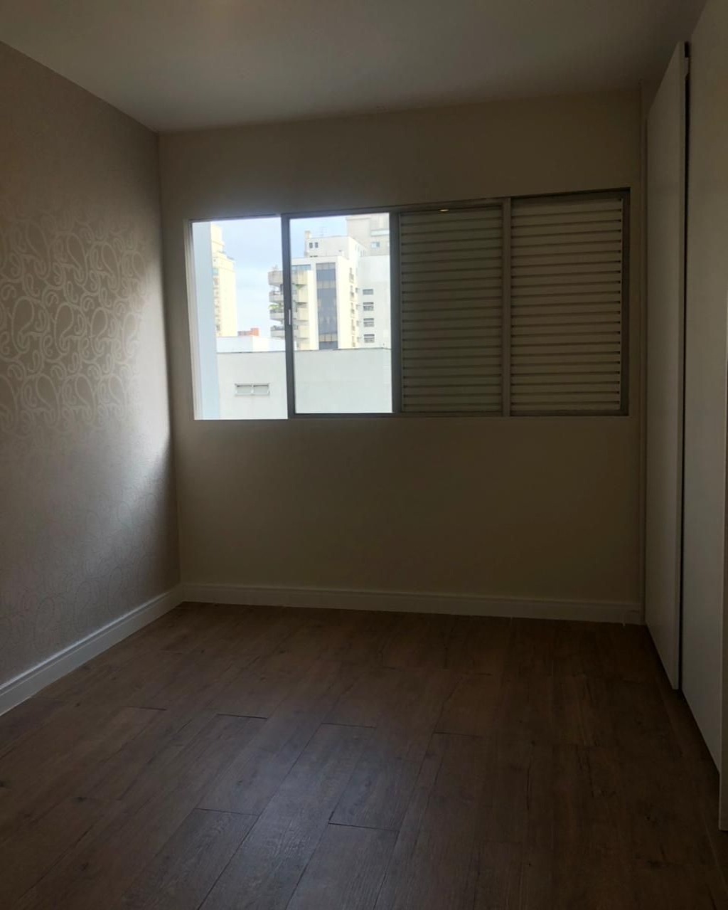 Apartamento para alugar com 3 quartos, 100m² - Foto 23