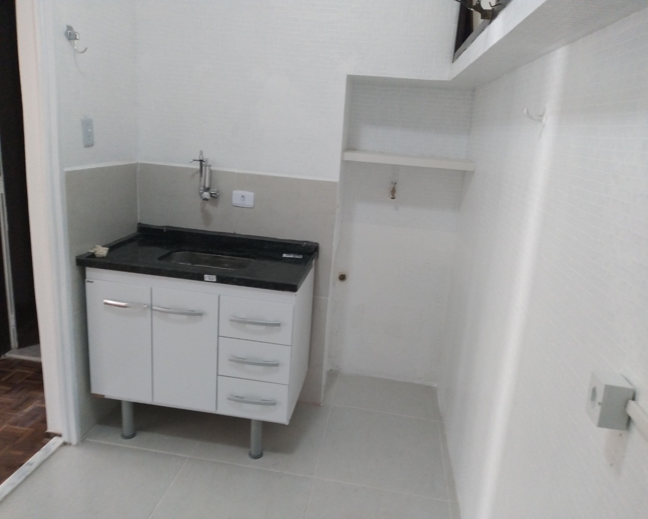 Apartamento para alugar com 1 quarto, 50m² - Foto 6