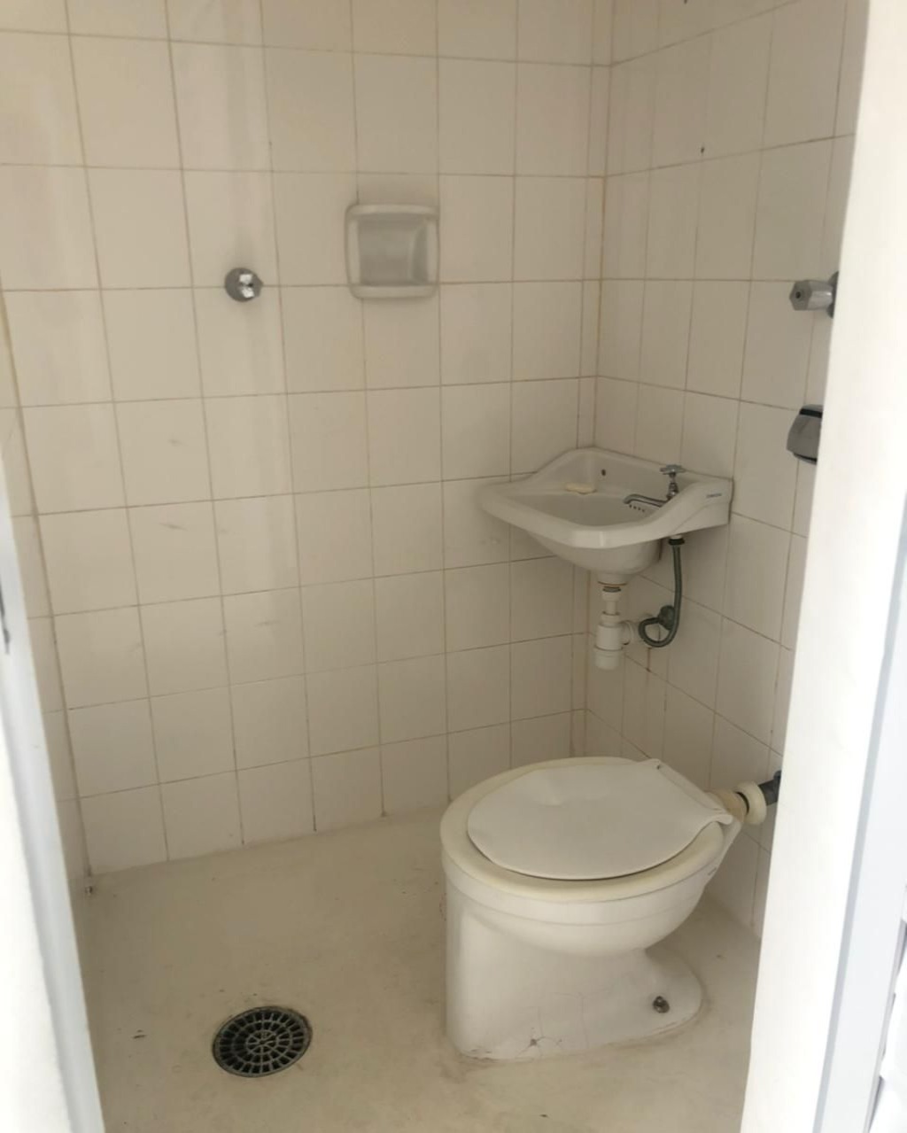 Apartamento para alugar com 3 quartos, 100m² - Foto 11