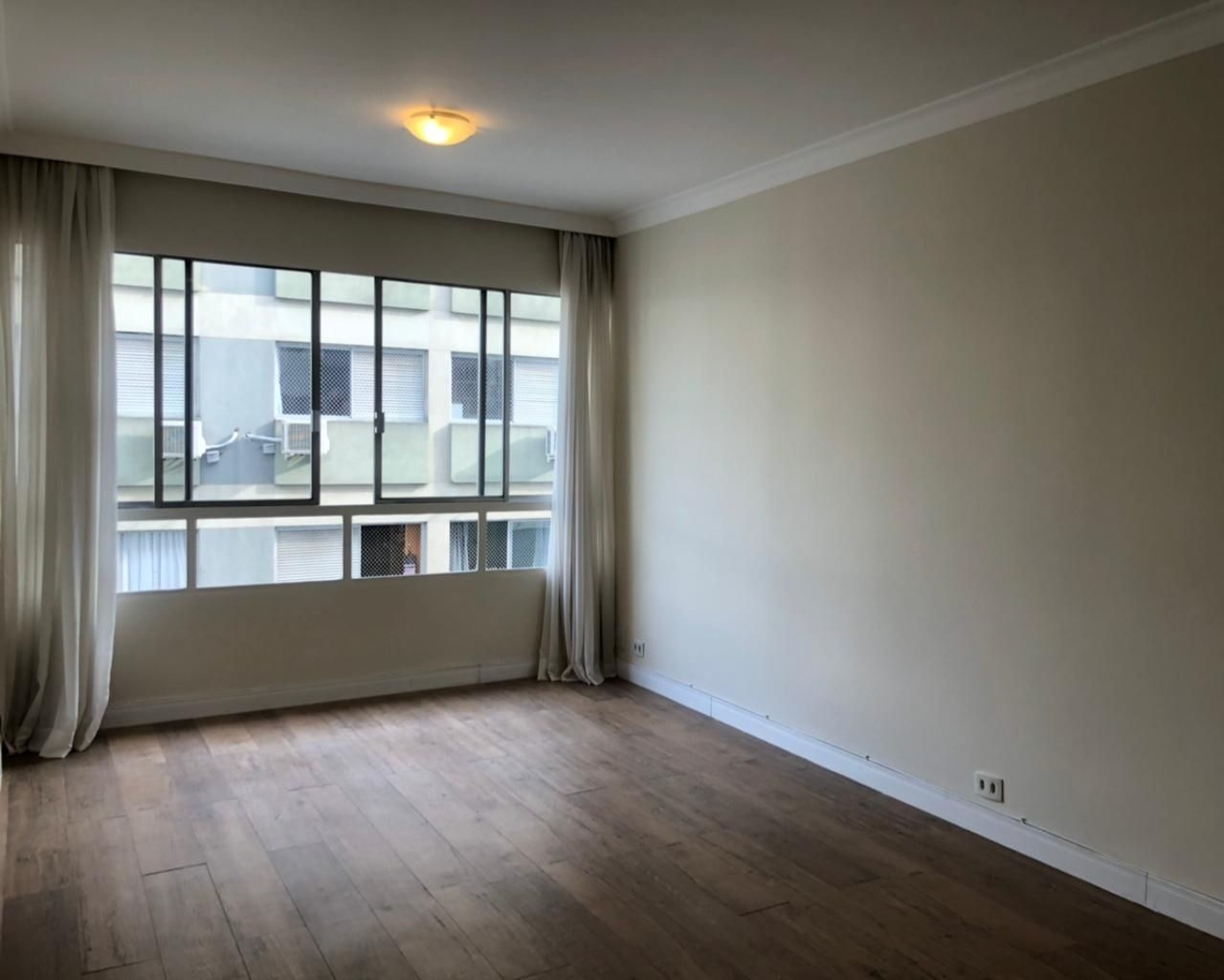 Apartamento para alugar com 3 quartos, 100m² - Foto 1