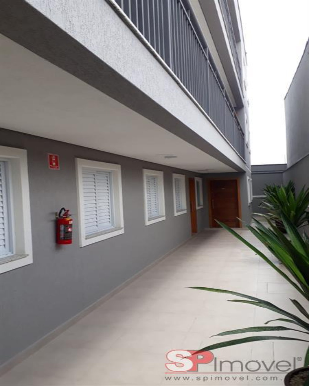 Casa de Condomínio à venda com 2 quartos, 40m² - Foto 2