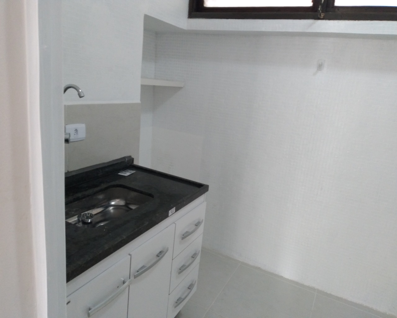 Apartamento para alugar com 1 quarto, 50m² - Foto 3