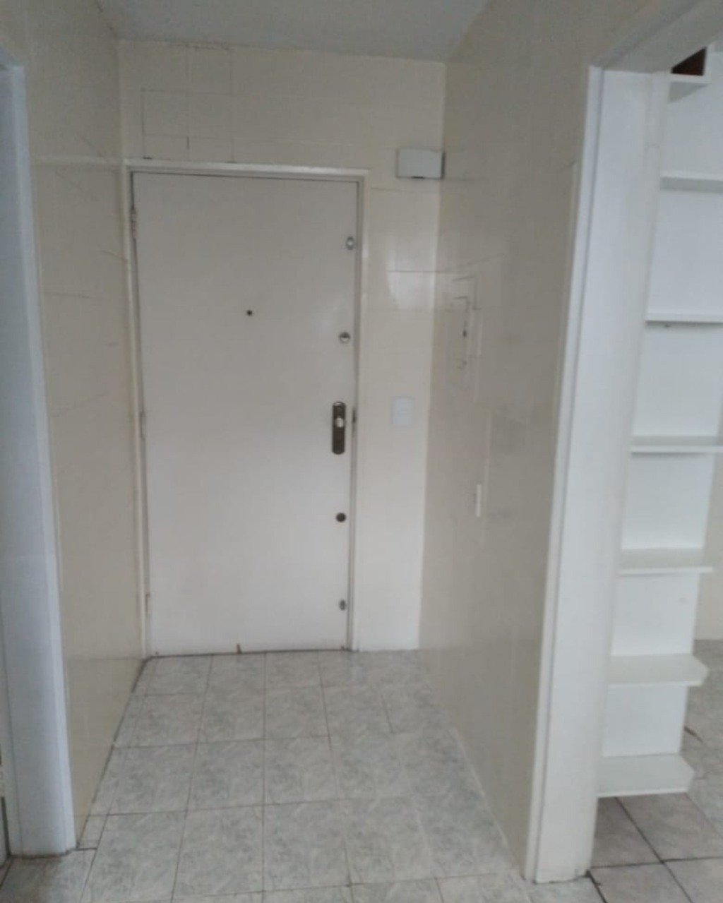 Apartamento à venda com 2 quartos, 85m² - Foto 18