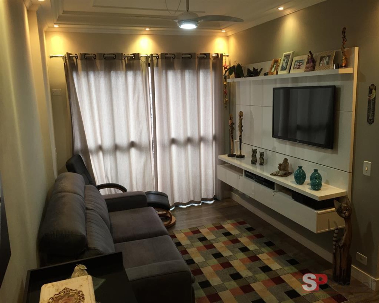 Apartamento à venda com 3 quartos, 95m² - Foto 2