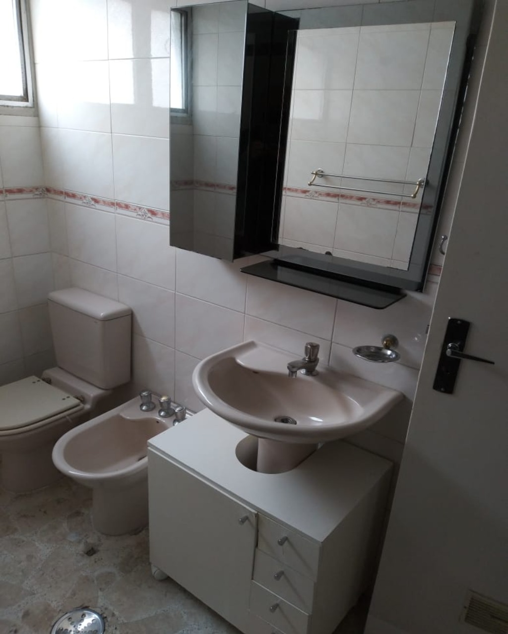 Apartamento à venda com 2 quartos, 85m² - Foto 11