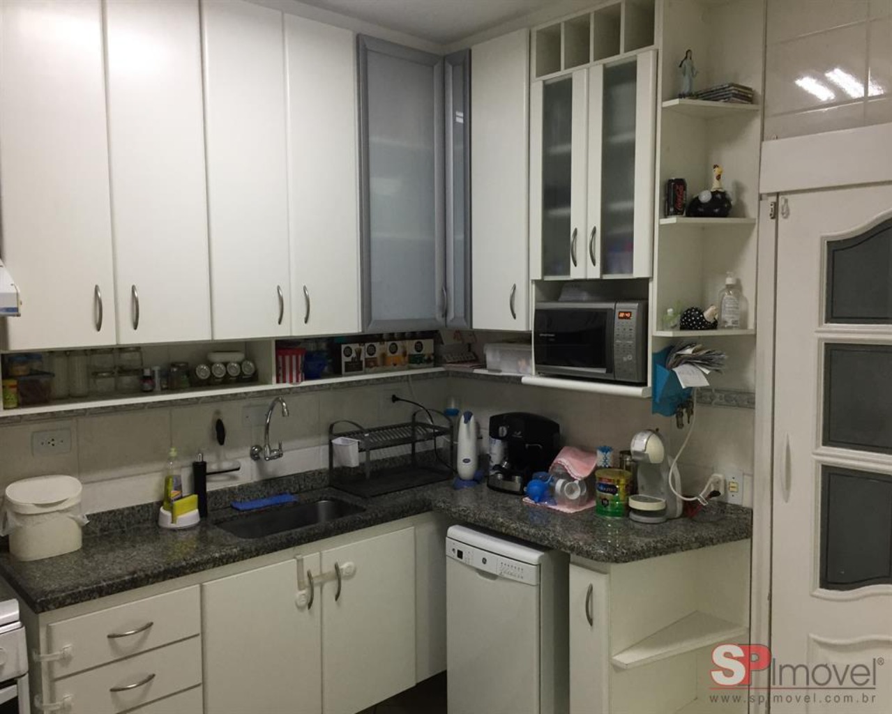 Apartamento à venda com 3 quartos, 95m² - Foto 14