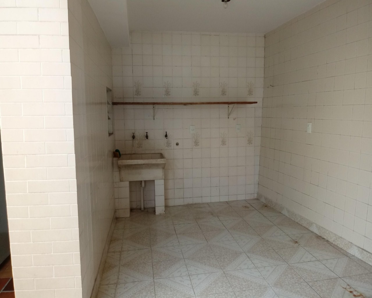 Sobrado à venda com 3 quartos, 200m² - Foto 10