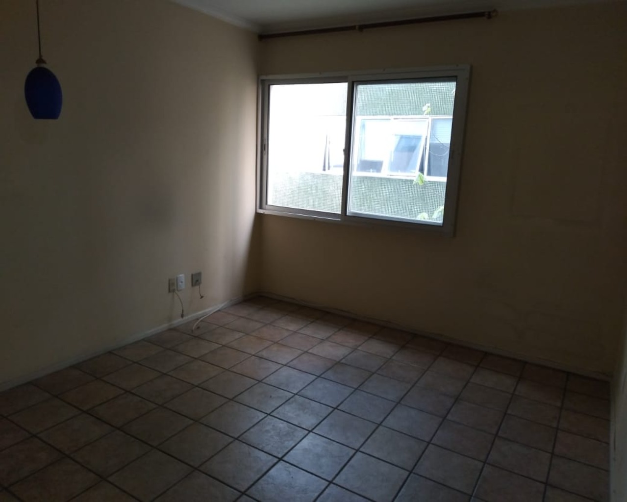 Apartamento à venda com 2 quartos, 85m² - Foto 1