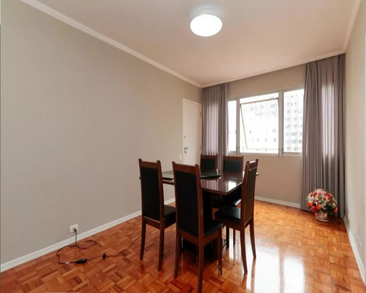 Apartamento para alugar com 3 quartos, 110m² - Foto 4