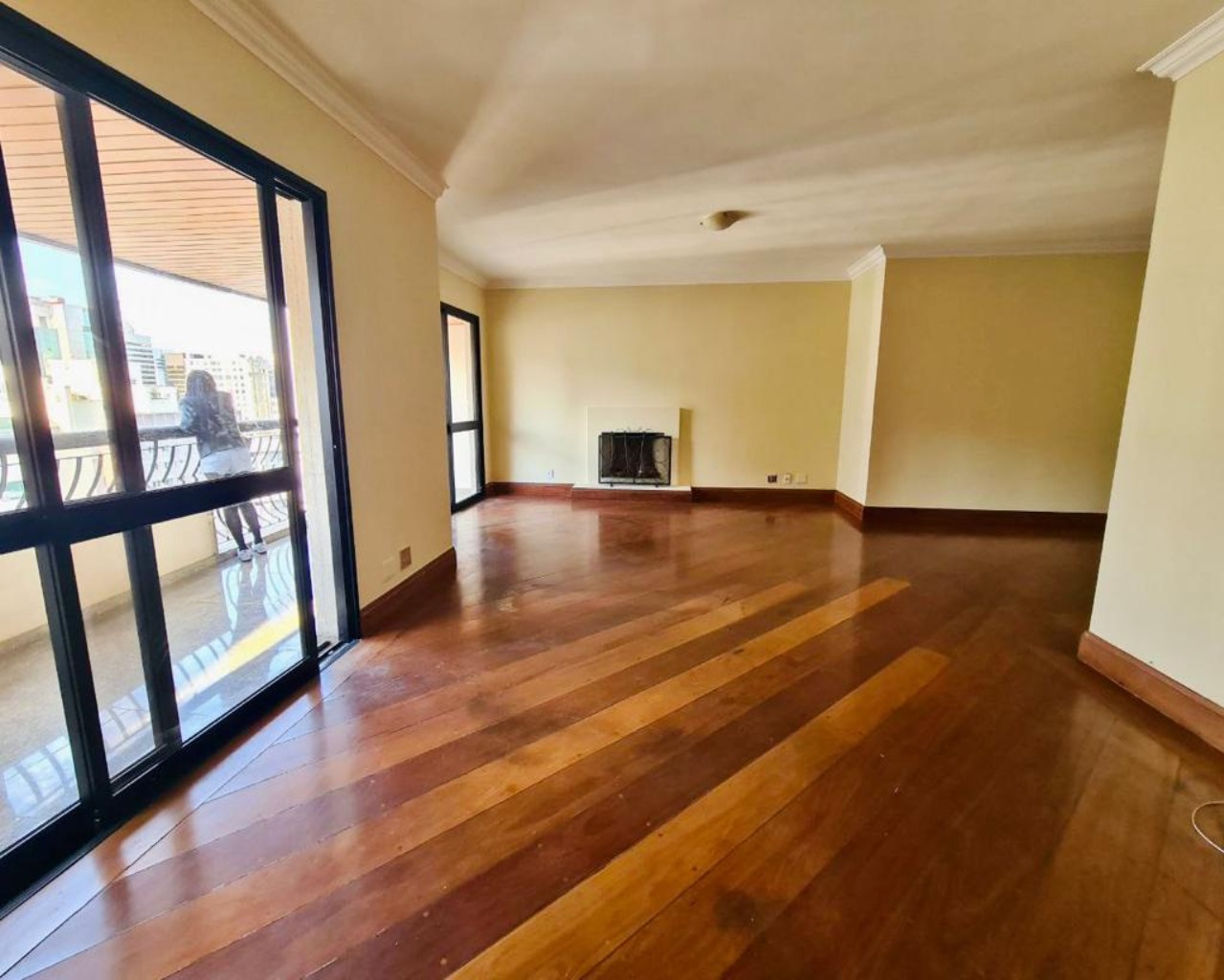 Apartamento para alugar com 4 quartos, 190m² - Foto 10