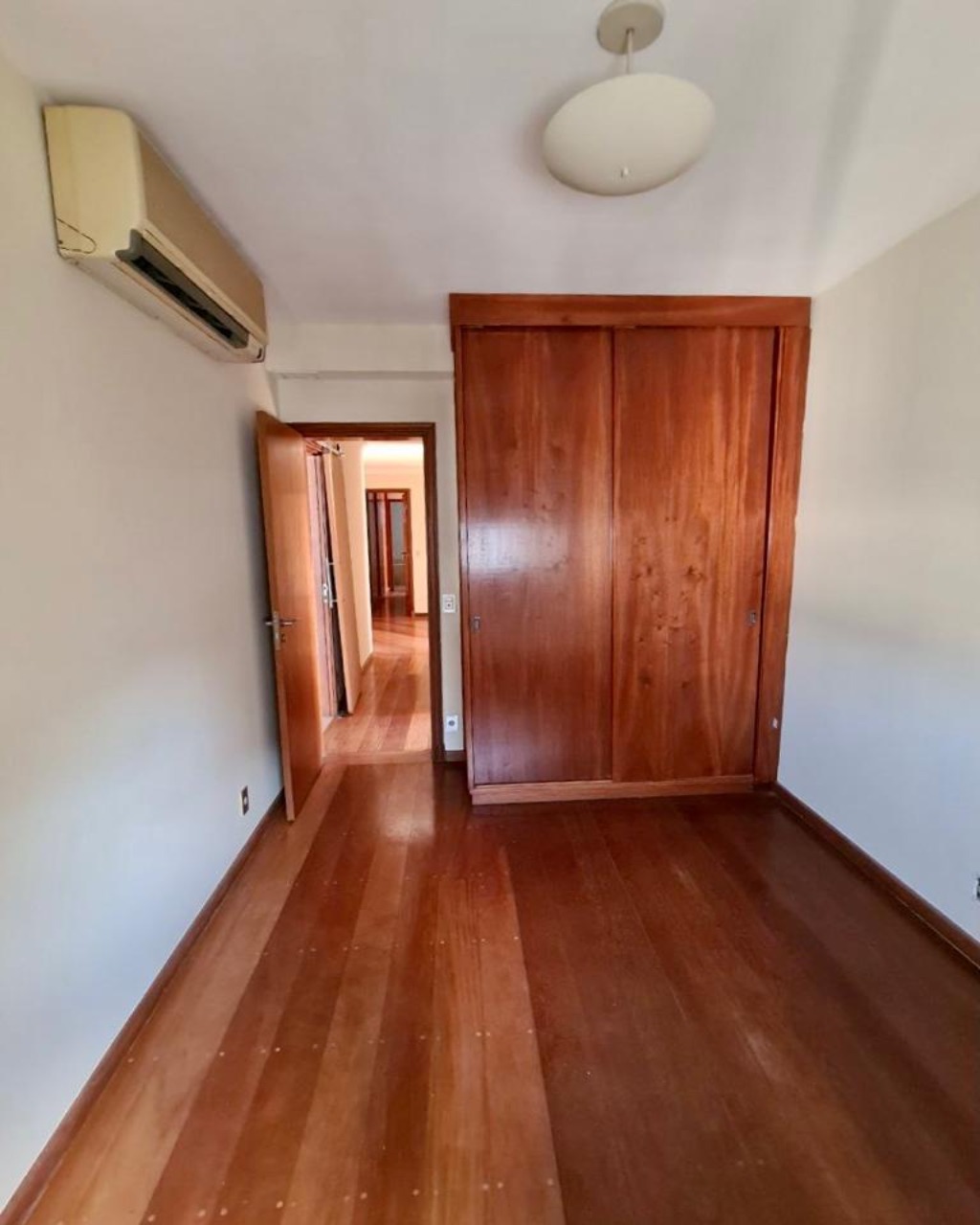 Apartamento para alugar com 4 quartos, 190m² - Foto 31