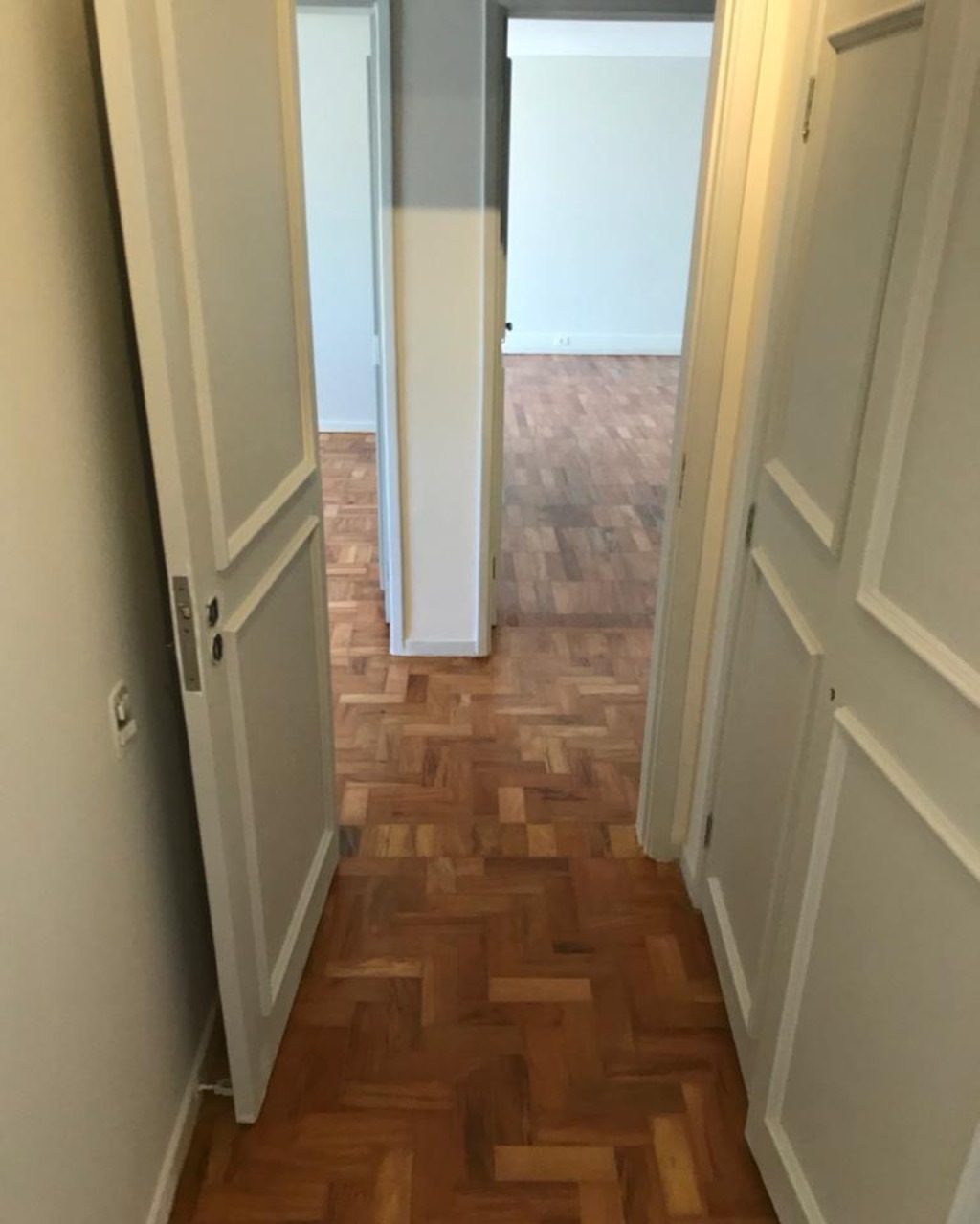 Apartamento para alugar com 3 quartos, 130m² - Foto 15