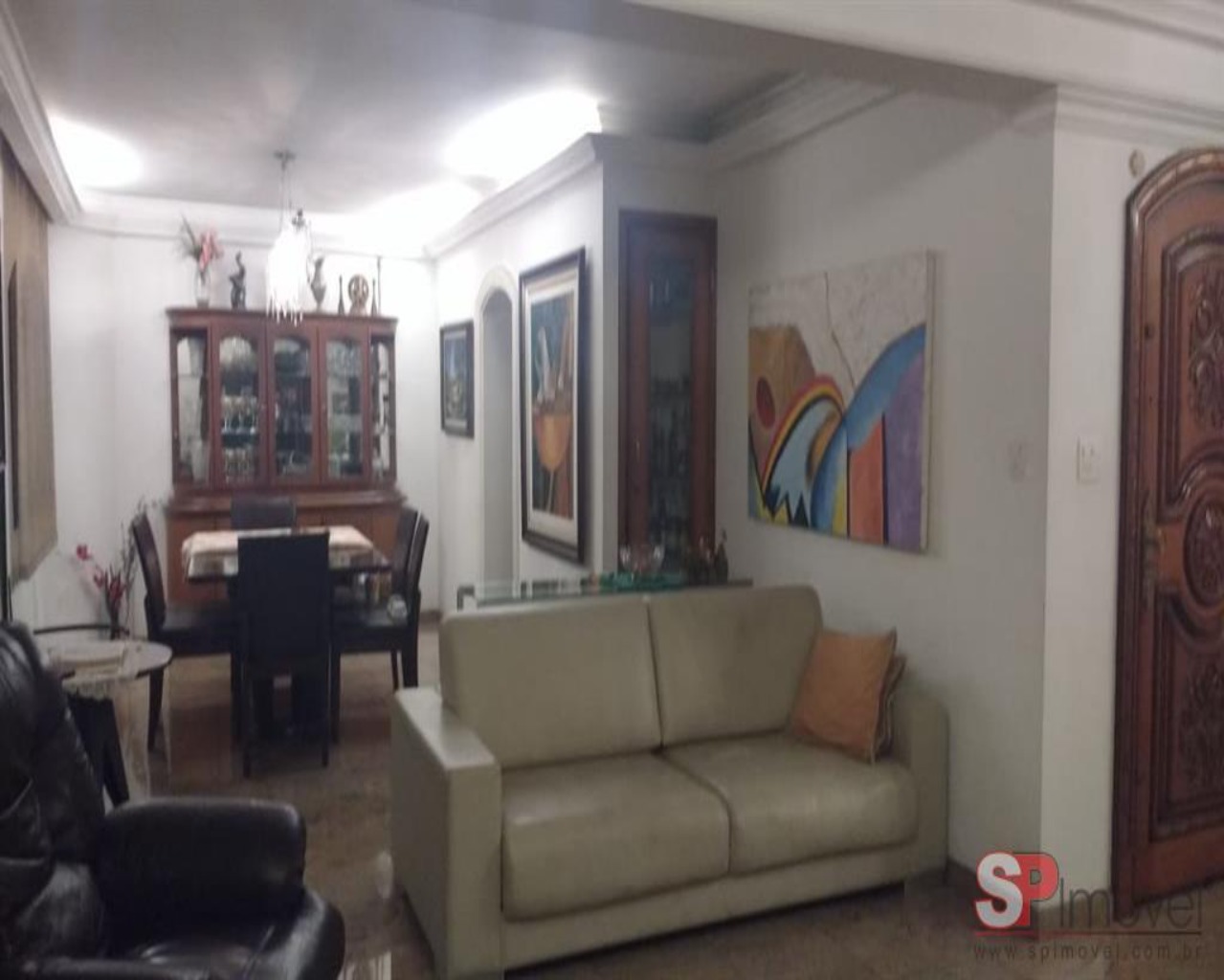 Apartamento à venda com 3 quartos, 213m² - Foto 2