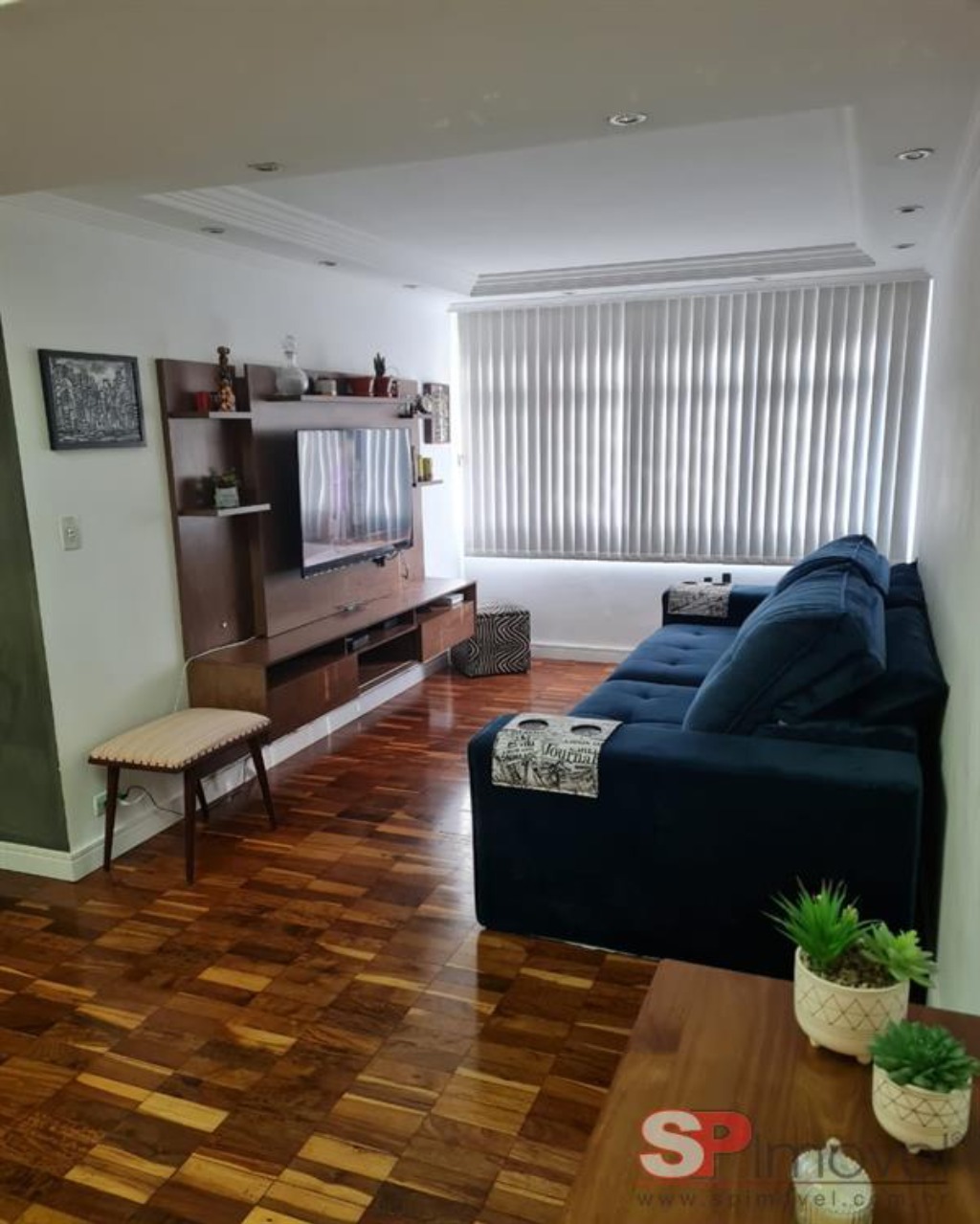 Apartamento à venda com 3 quartos, 72m² - Foto 1