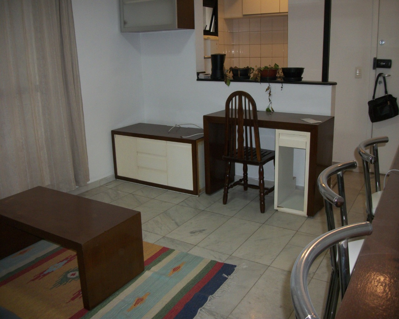 Apartamento para alugar com 1 quarto, 50m² - Foto 10