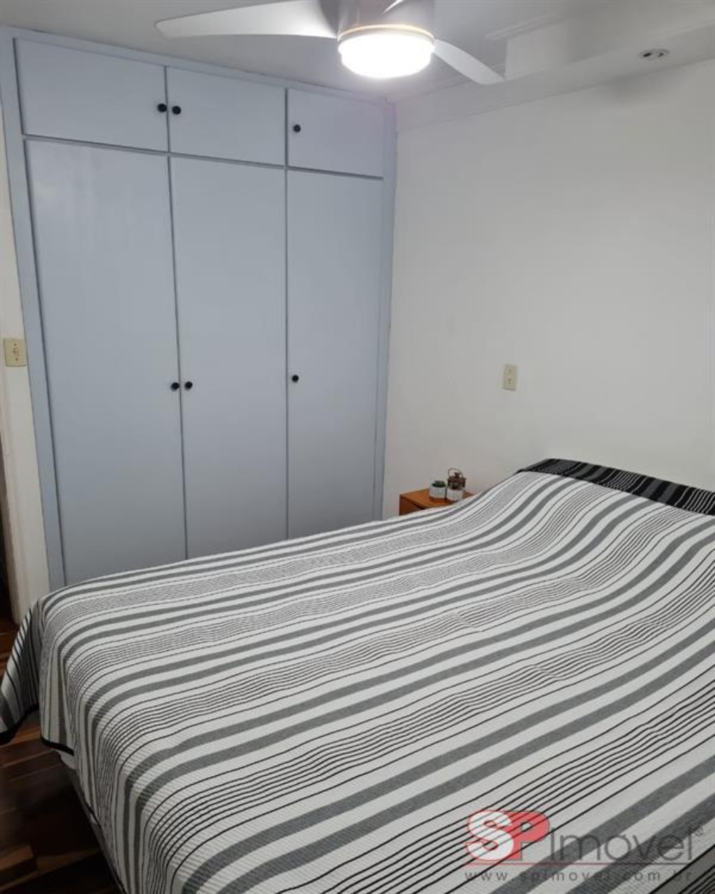 Apartamento à venda com 3 quartos, 72m² - Foto 2