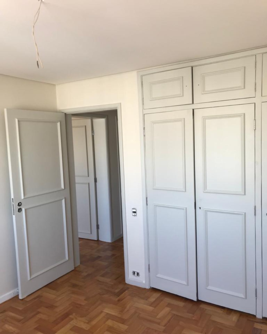 Apartamento para alugar com 3 quartos, 130m² - Foto 14