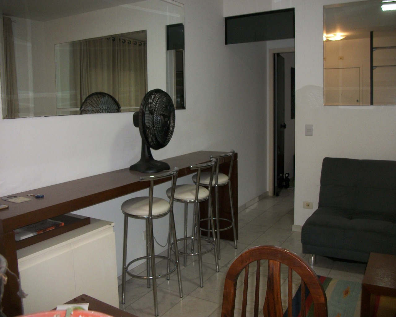 Apartamento para alugar com 1 quarto, 50m² - Foto 3