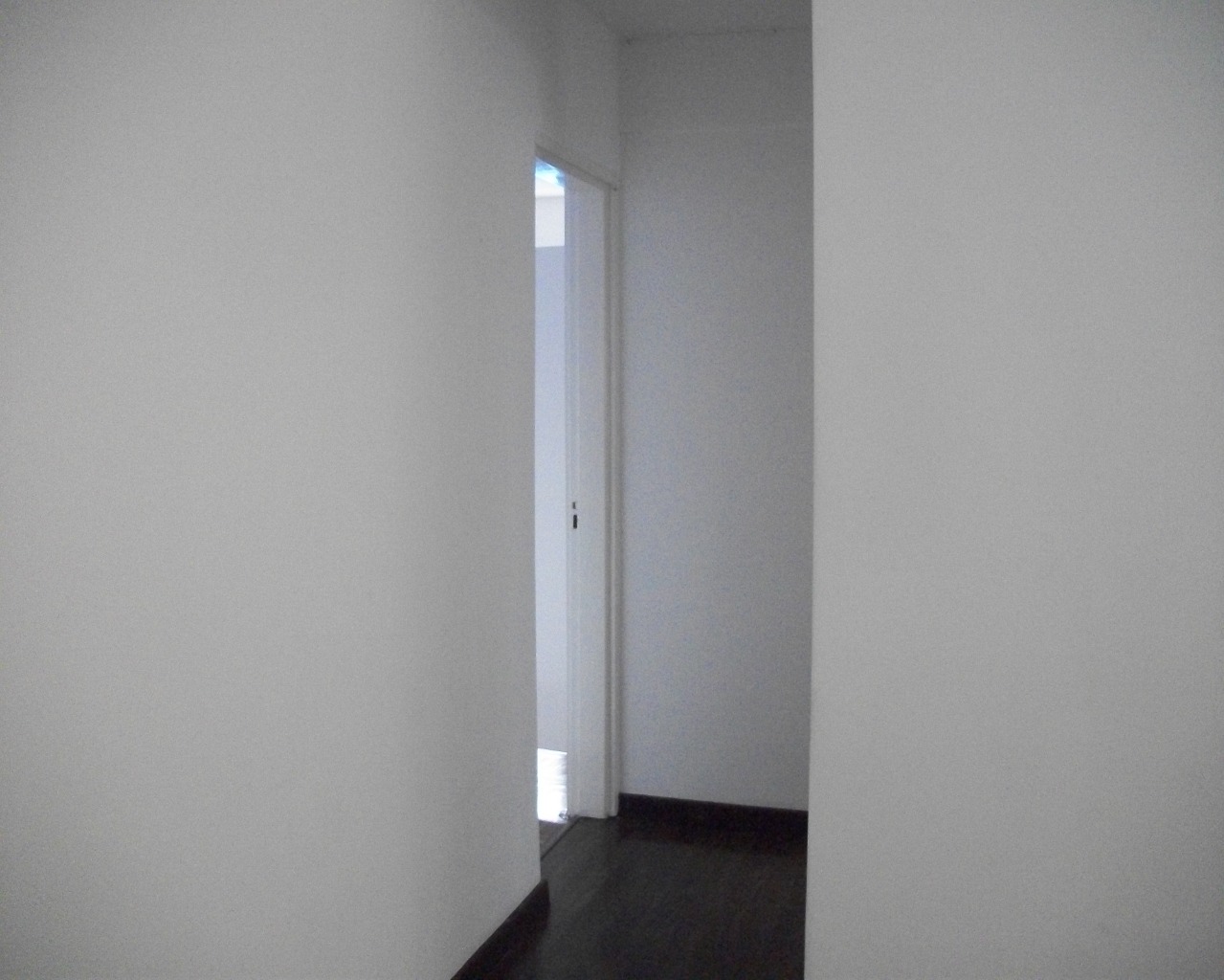 Apartamento à venda com 2 quartos, 85m² - Foto 4