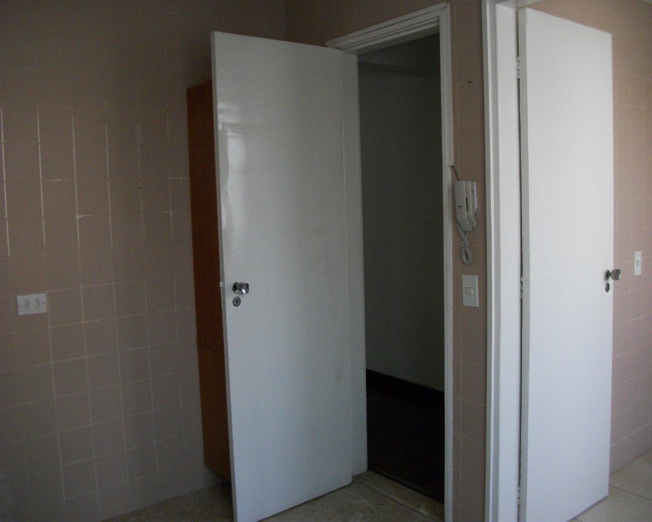 Apartamento à venda com 2 quartos, 85m² - Foto 17