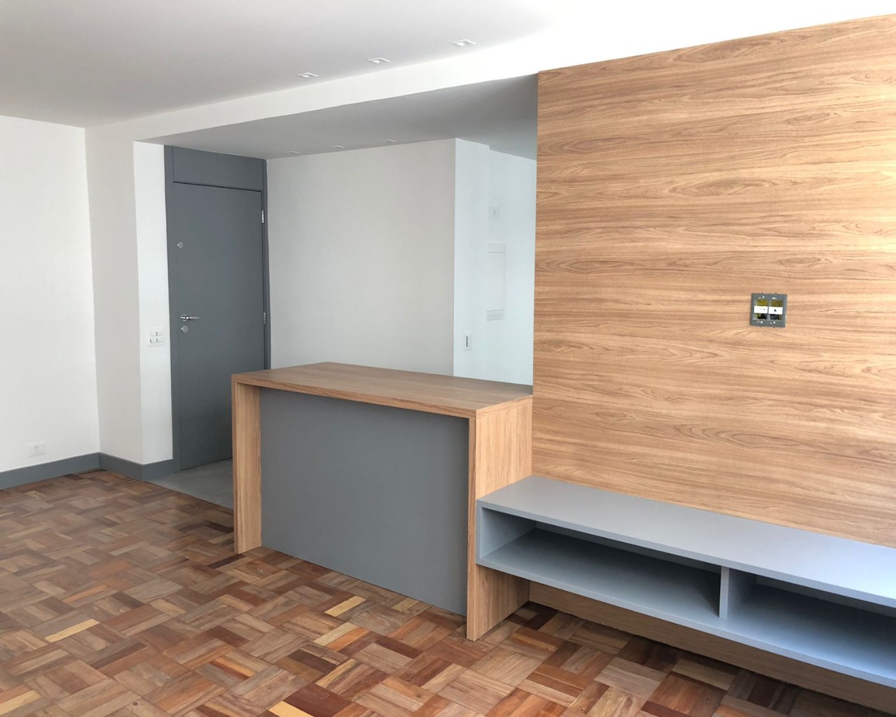 Apartamento para alugar com 2 quartos, 70m² - Foto 23