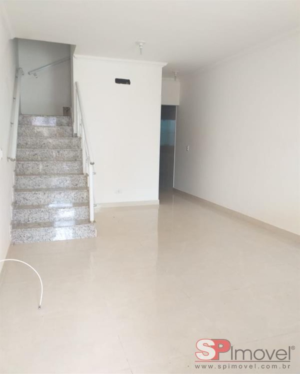 Sobrado à venda com 3 quartos, 90m² - Foto 4