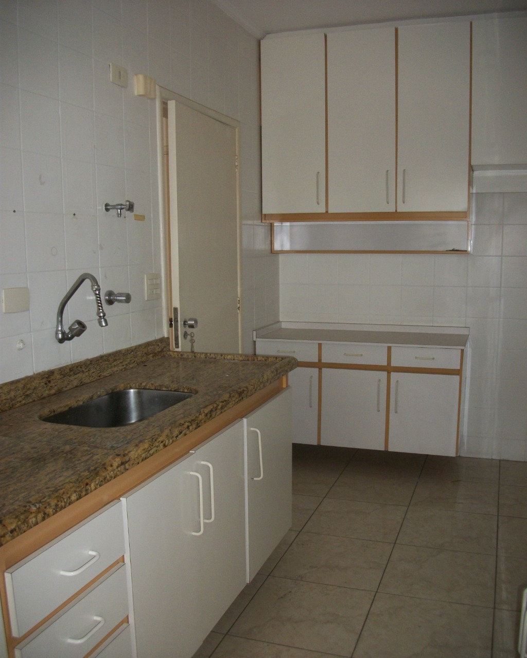 Apartamento para alugar com 3 quartos, 115m² - Foto 34