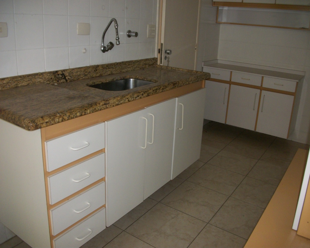 Apartamento para alugar com 3 quartos, 115m² - Foto 35